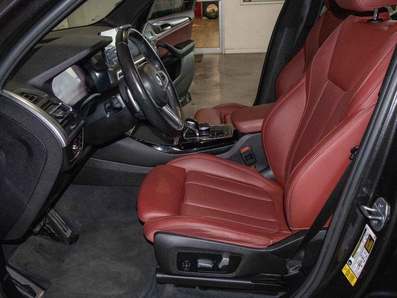 Used 2022 BMW X3 sDrive30i w/ M Sport Package 2 RWD image 8