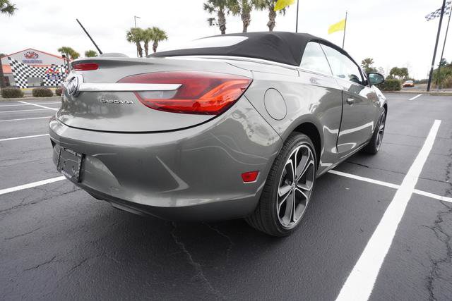 Used 2017 Buick Cascada Premium image 3