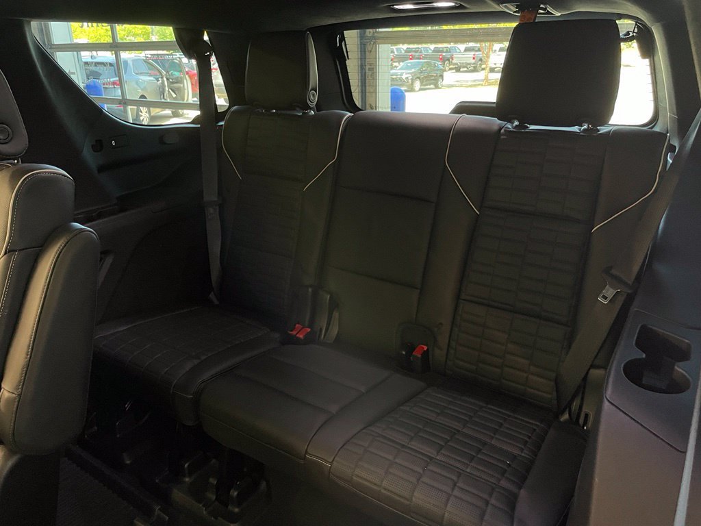 Used 2023 Cadillac Escalade Sport Platinum w/ LPO, ONYX Package AWD/4WD image 56