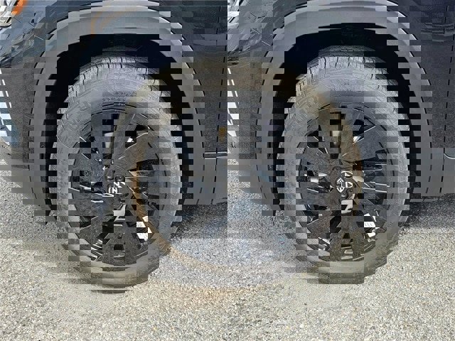 New 2026 Volkswagen Atlas SE image 8