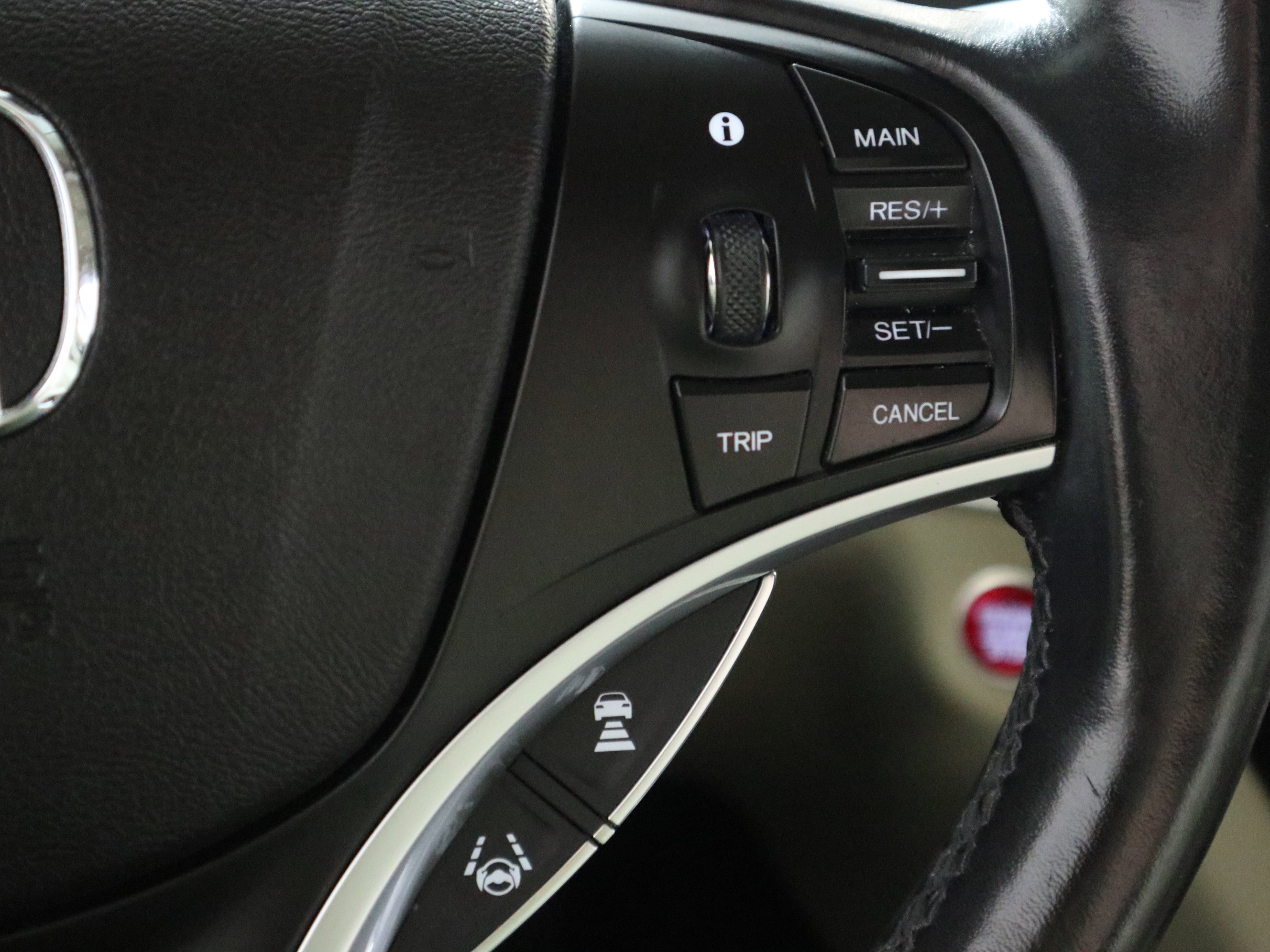 Used 2019 Acura MDX SH-AWD w/ Advance Package image 31