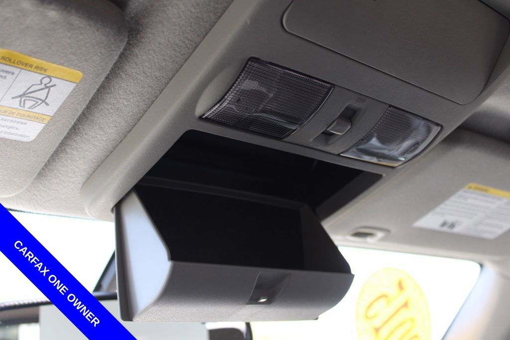 Used 2015 Nissan Frontier SV w/ SV Value Truck Package AWD/4WD image 40