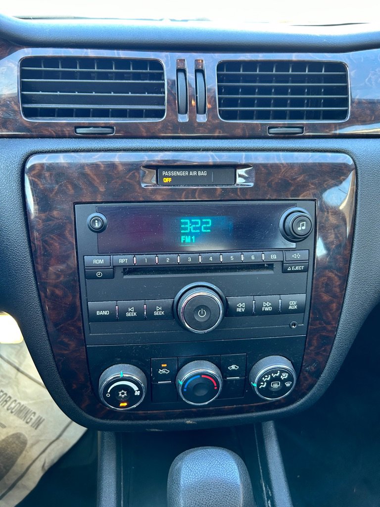 Used 2016 Chevrolet Impala Limited LS image 18