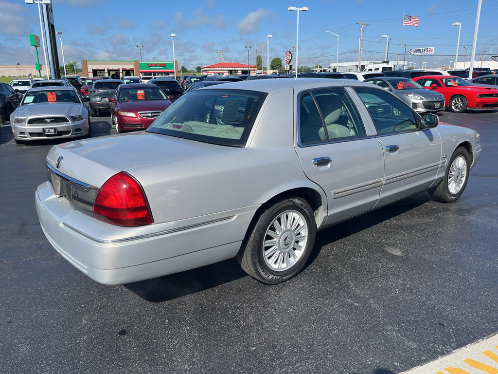 Used 2011 Mercury Grand Marquis LS image 7