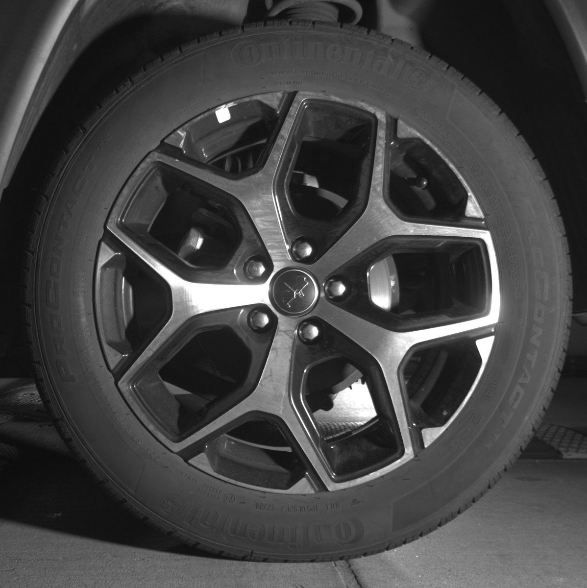 Used 2025 Jeep Compass Limited image 14