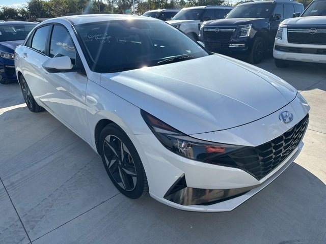 Used 2021 Hyundai Elantra SEL w/ Convenience + Premium Package
