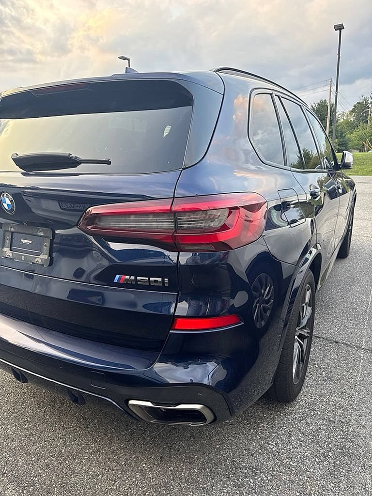 Used 2022 BMW X5 M50i w/ Executive Package AWD/4WD image 6