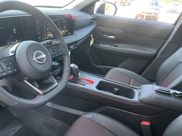 New 2026 Nissan Kicks SR image 10
