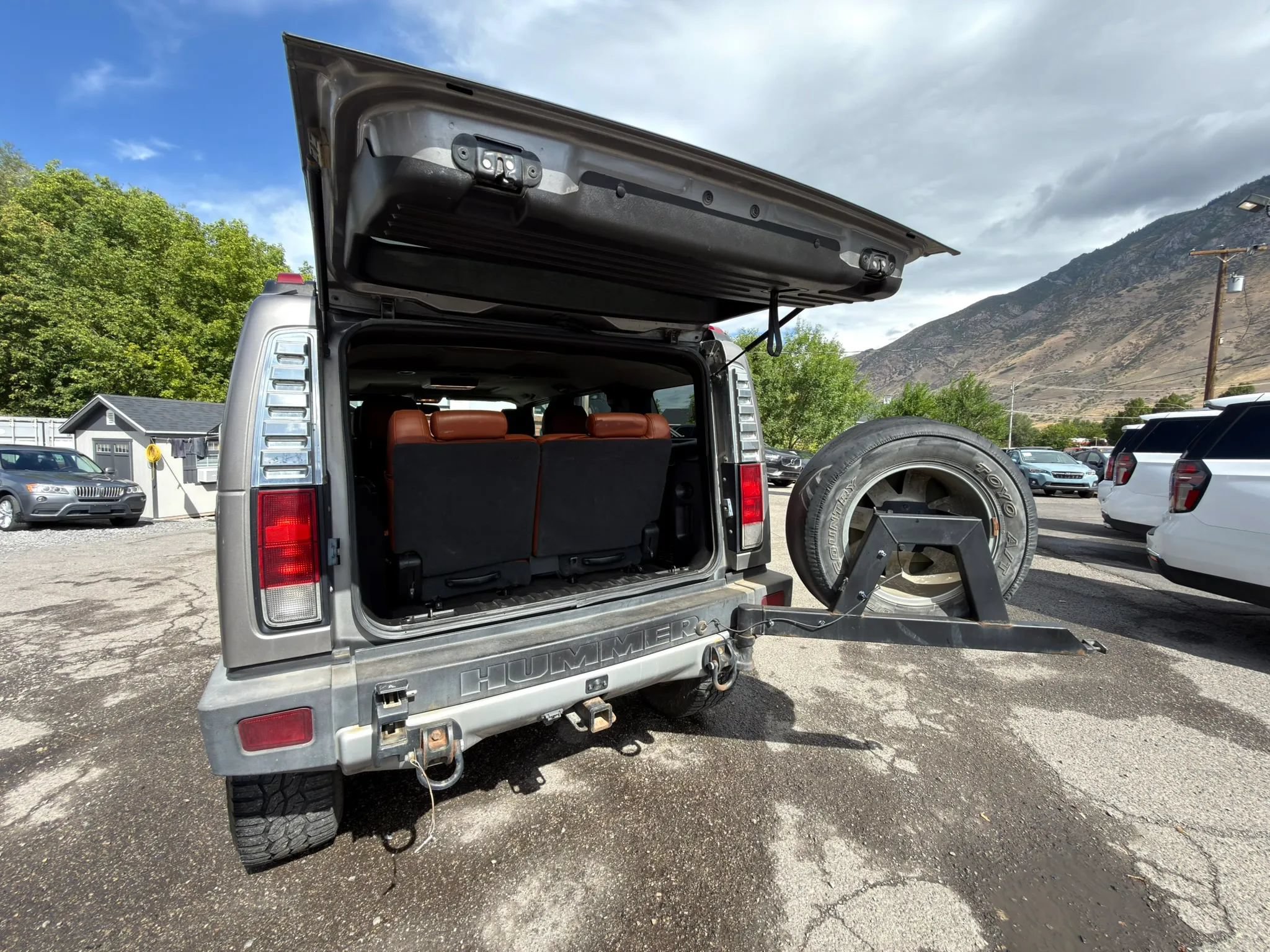 Used 2009 HUMMER H2 Luxury AWD/4WD image 12