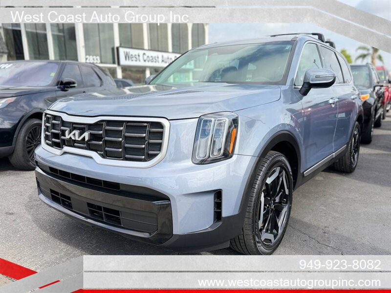 Used 2025 Kia Telluride S AWD/4WD image 1