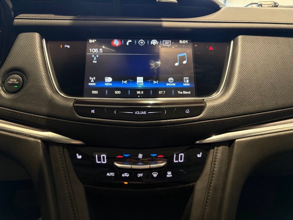 Used 2018 Cadillac XT5 Luxury w/ Driver Awareness Package AWD/4WD image 31