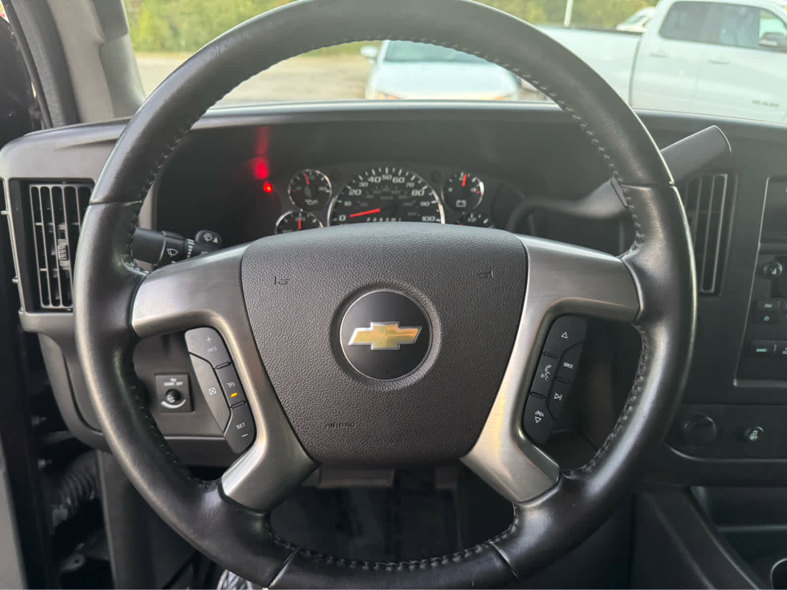 Used 2017 Chevrolet Express 3500 LT w/ LT Preferred Equipment Group RWD image 18