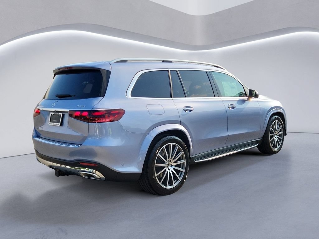 New 2026 Mercedes-Benz GLS 580 4MATIC image 4