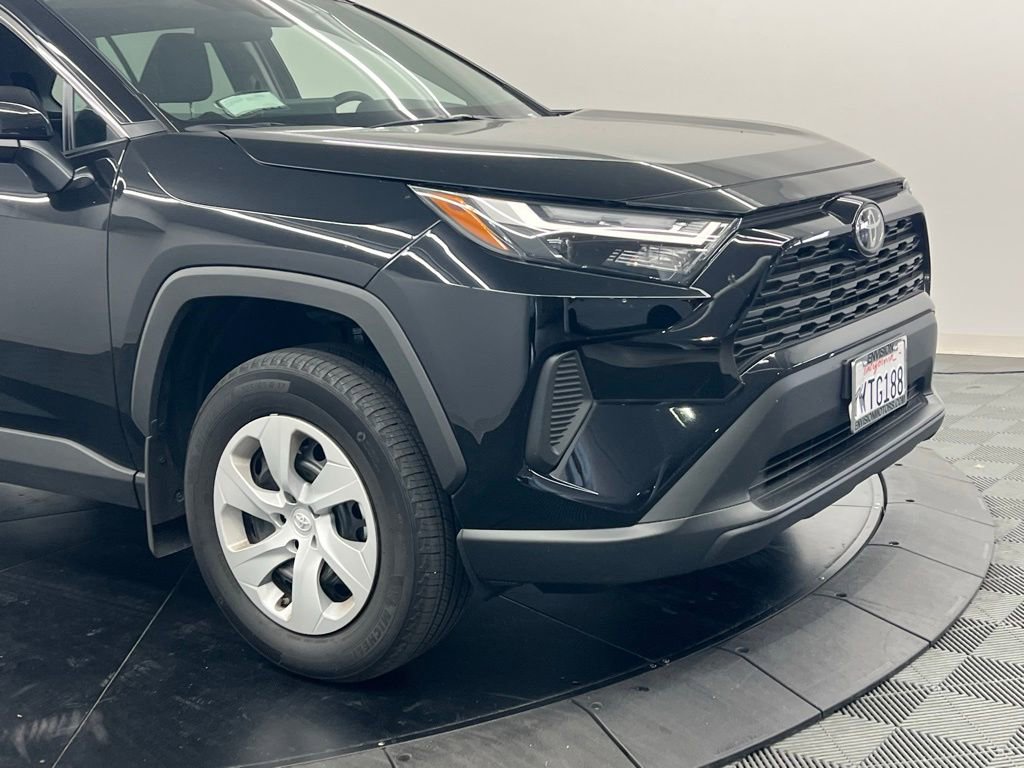 Certified 2025 Toyota RAV4 LE FWD image 8