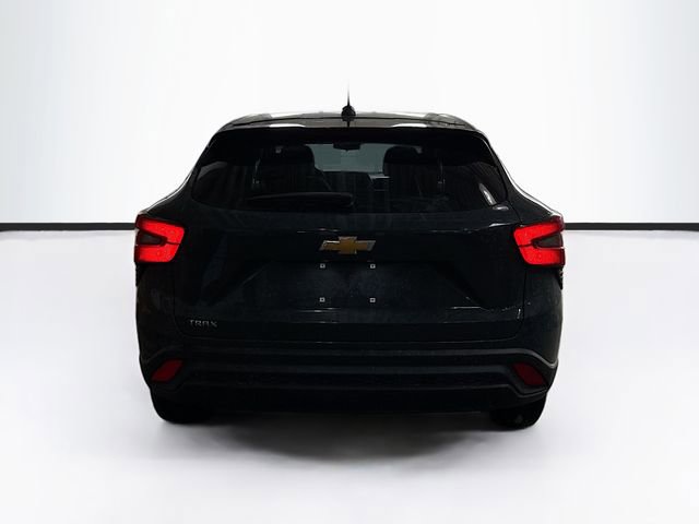New 2026 Chevrolet Trax LS image 7