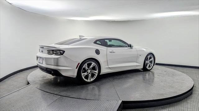 Used 2021 Chevrolet Camaro LT w/ RS Package image 9