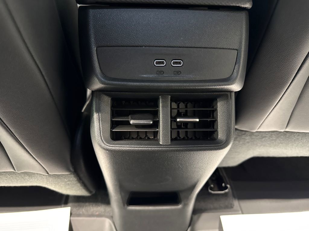 New 2026 Chevrolet Equinox LT w/ Convenience Package II FWD image 42