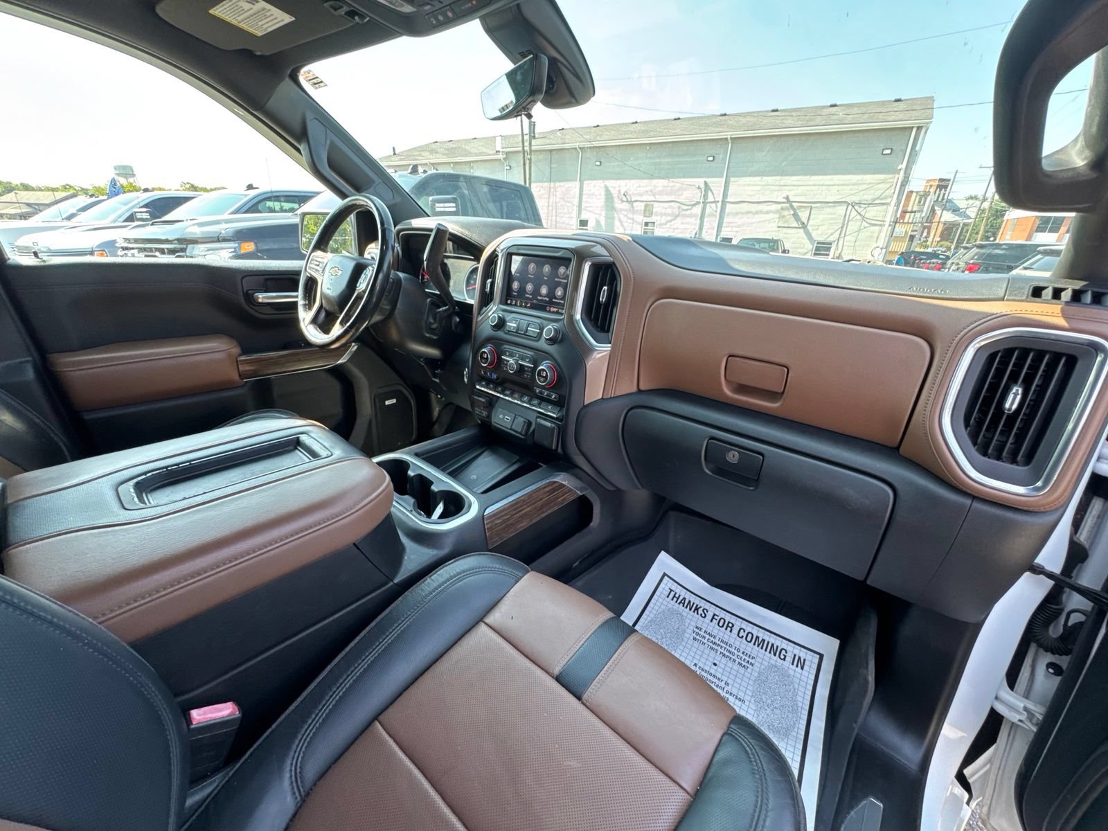 Used 2020 Chevrolet Silverado 1500 High Country w/ Technology Package AWD/4WD image 38