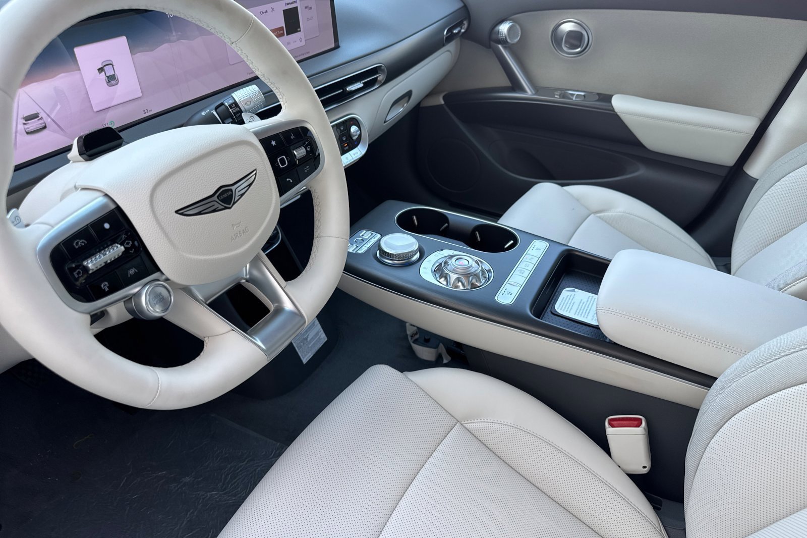 New 2026 Genesis GV60 RWD image 9