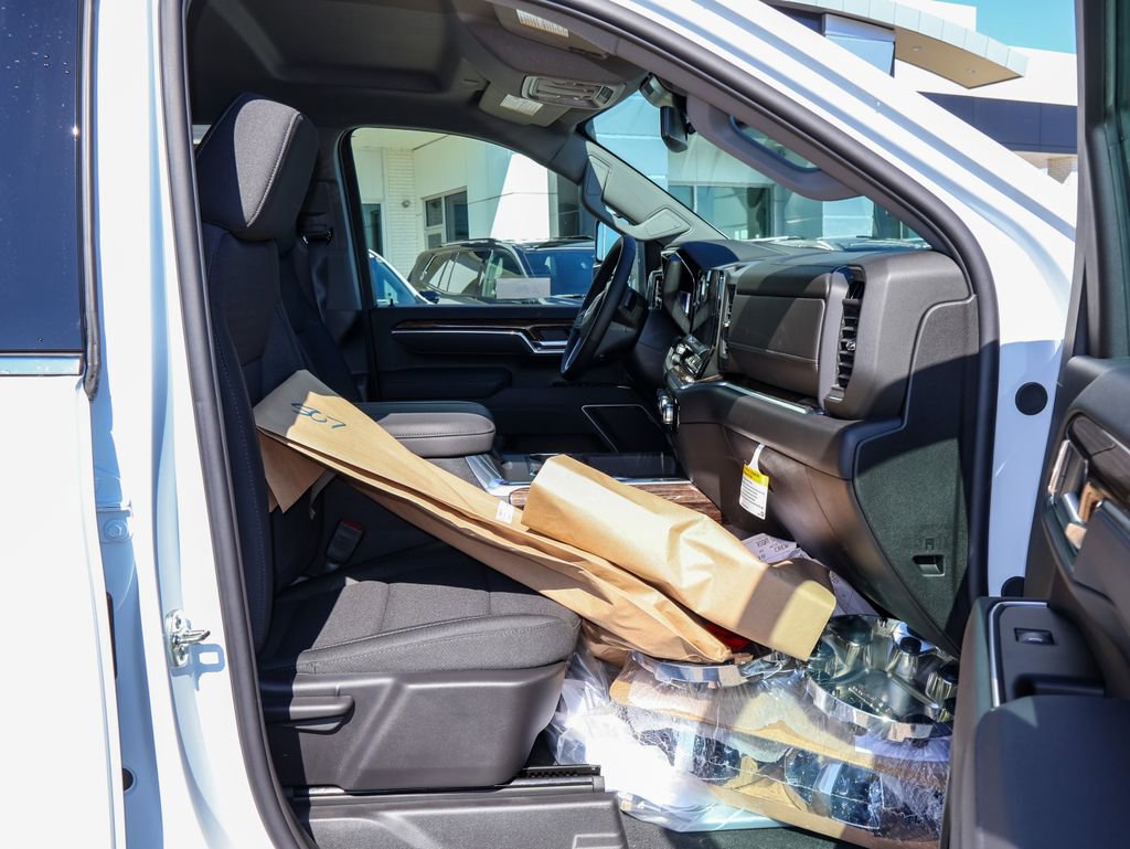 New 2026 GMC Sierra 3500 SLE image 26