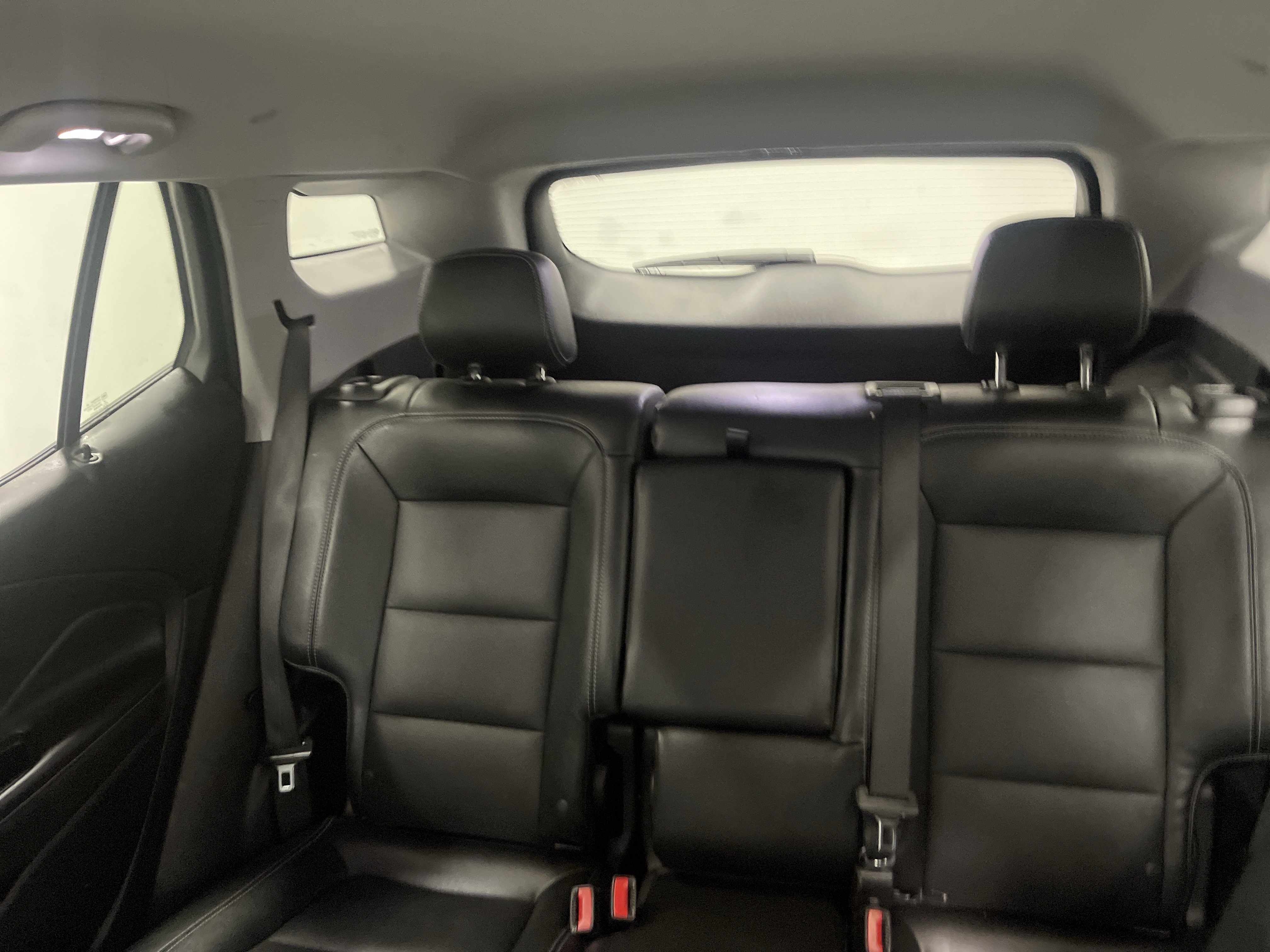 Used 2024 GMC Terrain SLT image 11