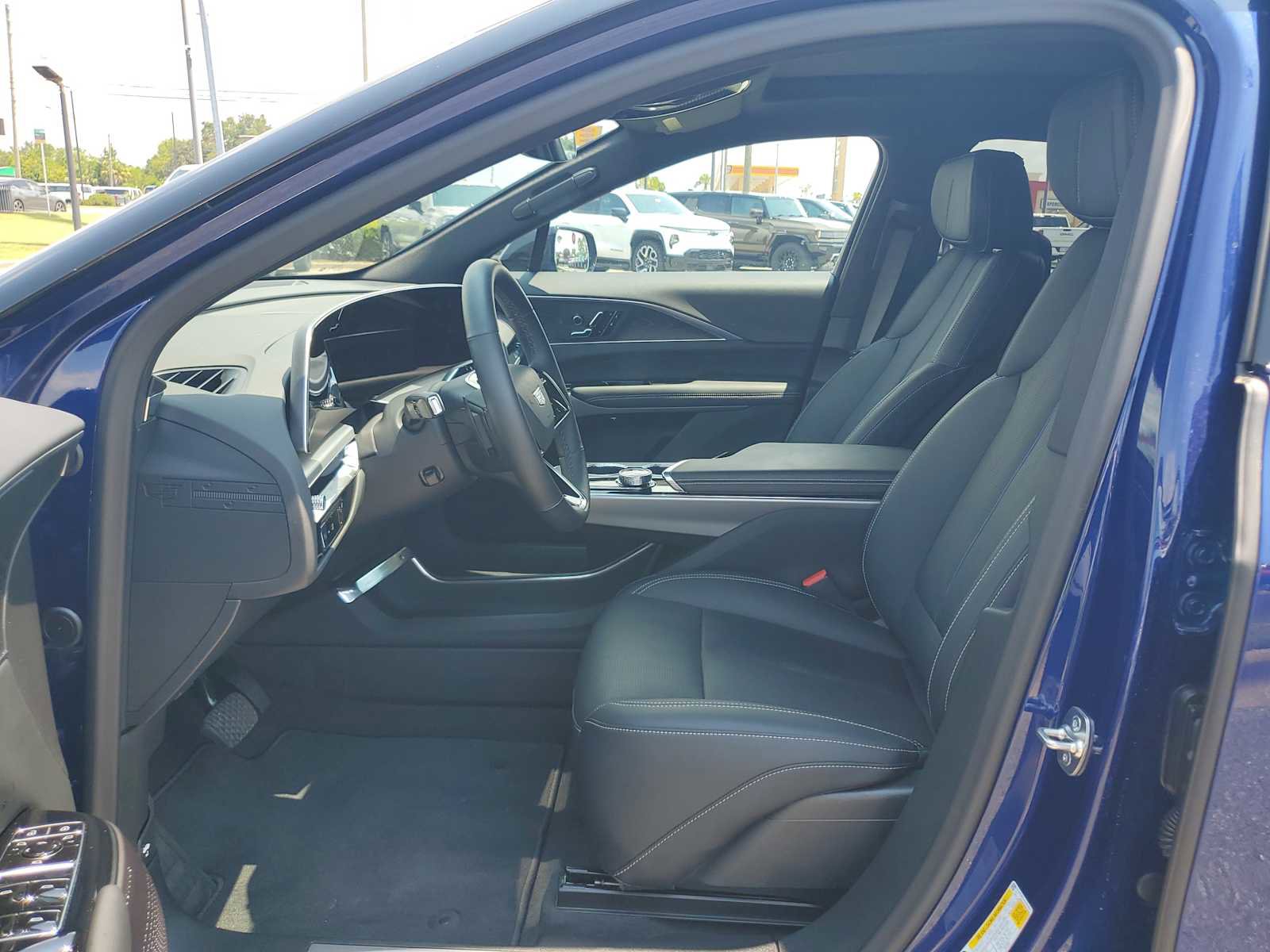 New 2025 Cadillac Lyriq Sport image 14