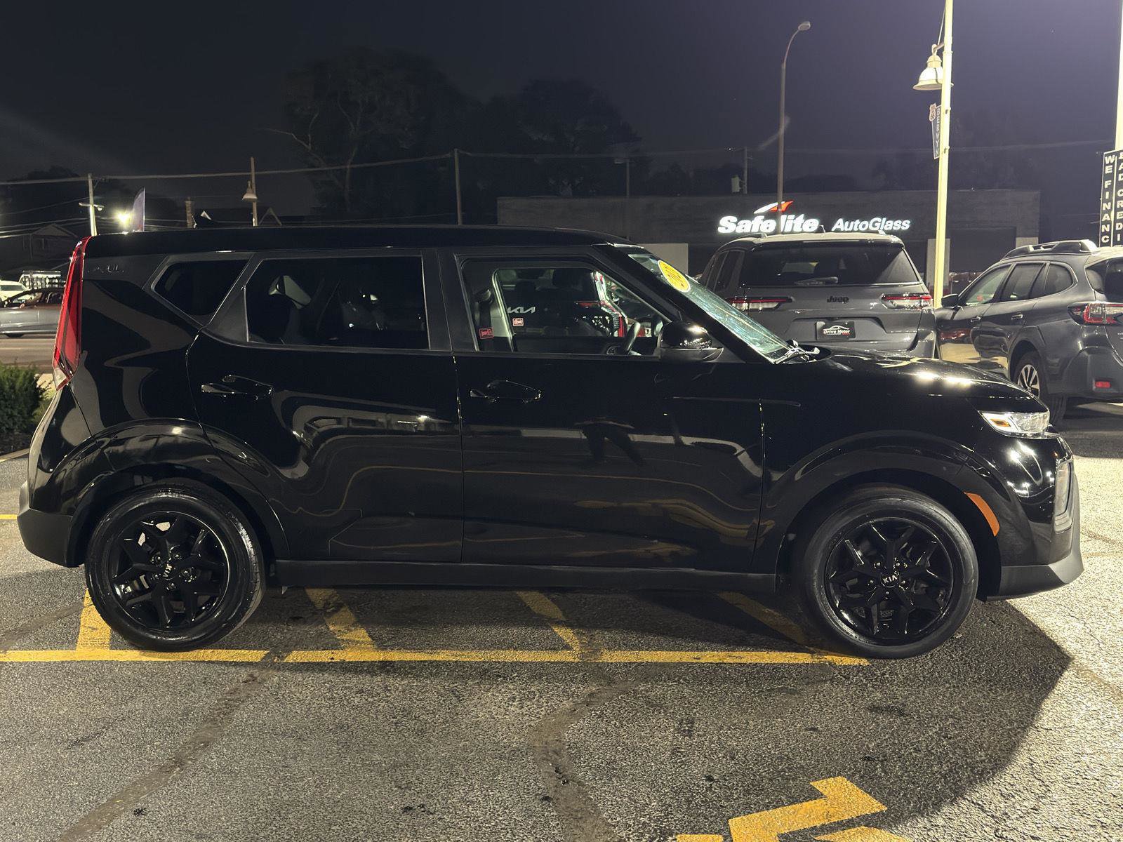 Used 2021 Kia Soul S FWD image 7