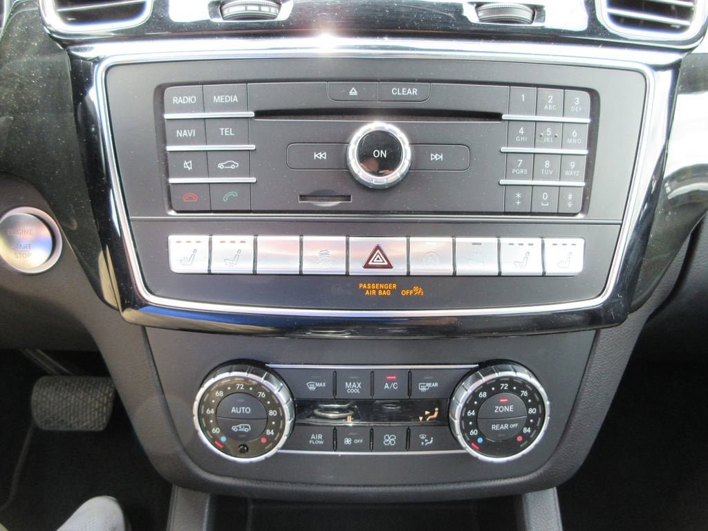 Used 2019 Mercedes-Benz GLS 450 4MATIC image 30