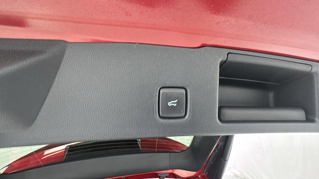 Used 2024 Ford Escape ST-Line Elite w/ Premium Technology Package image 16