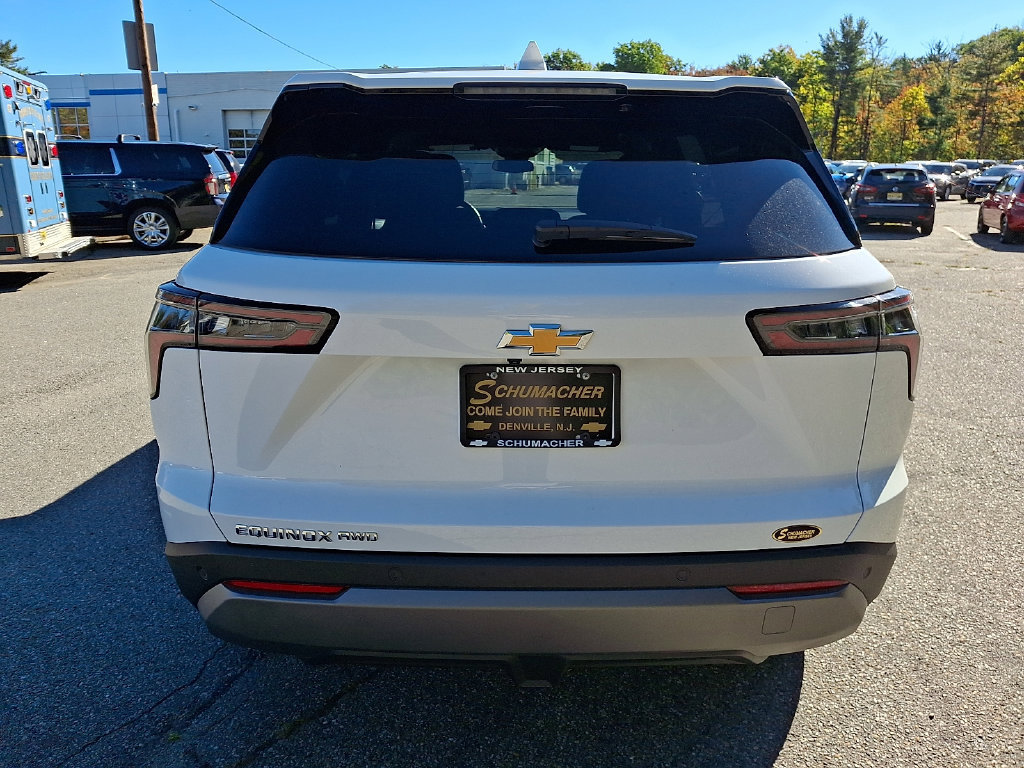 Used 2026 Chevrolet Equinox LT w/ Convenience Package II AWD/4WD image 6