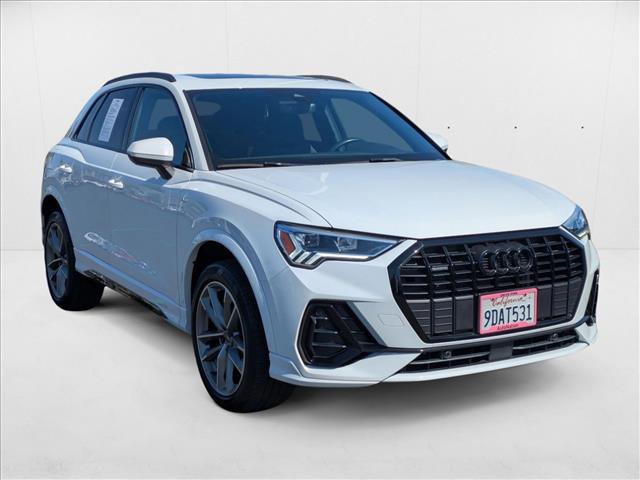 Used 2023 Audi Q3 2.0T Premium image 3