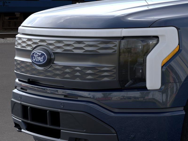 New 2025 Ford F150 Lightning Lariat image 17