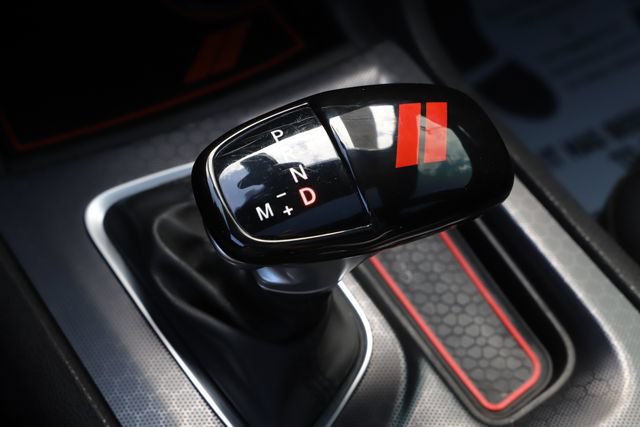 Used 2016 Dodge Charger R/T Scat Pack w/ Beats Audio Group RWD image 31