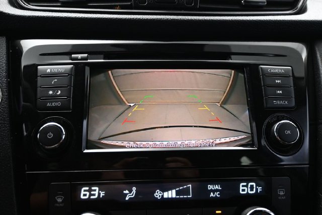 Used 2020 Nissan Rogue SV AWD/4WD image 19