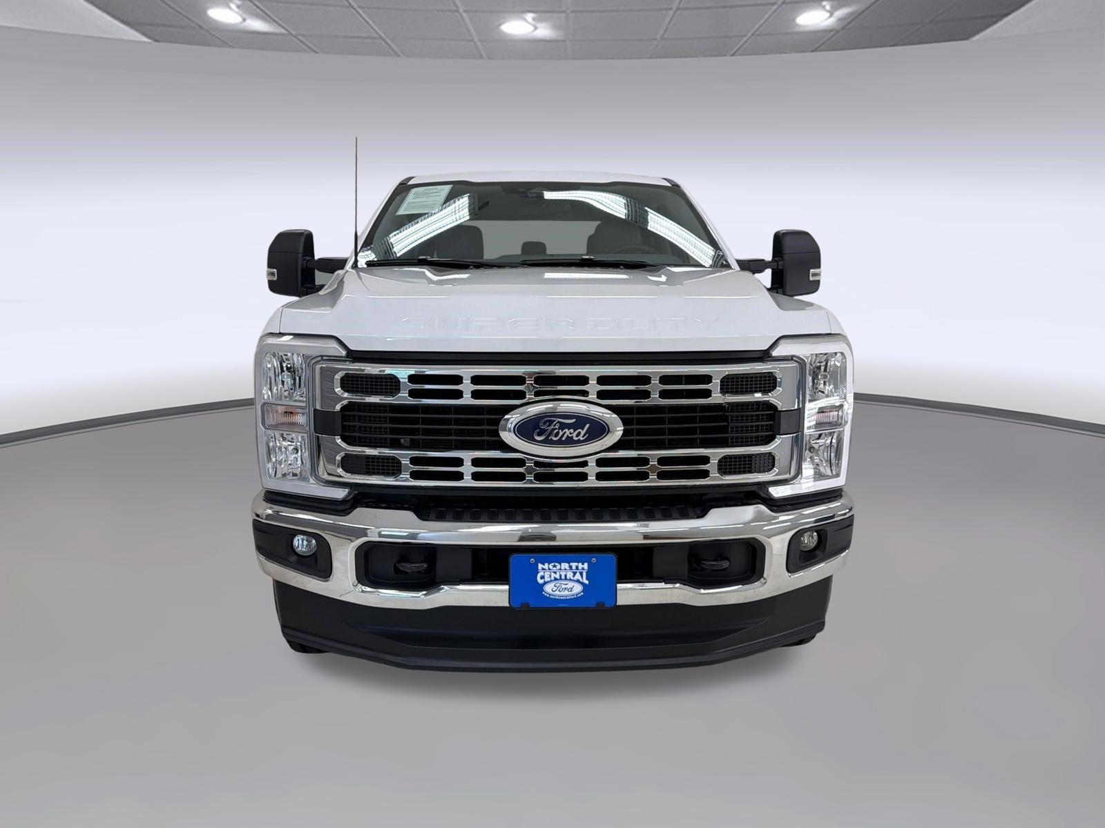 Used 2025 Ford F250 XLT AWD/4WD image 6