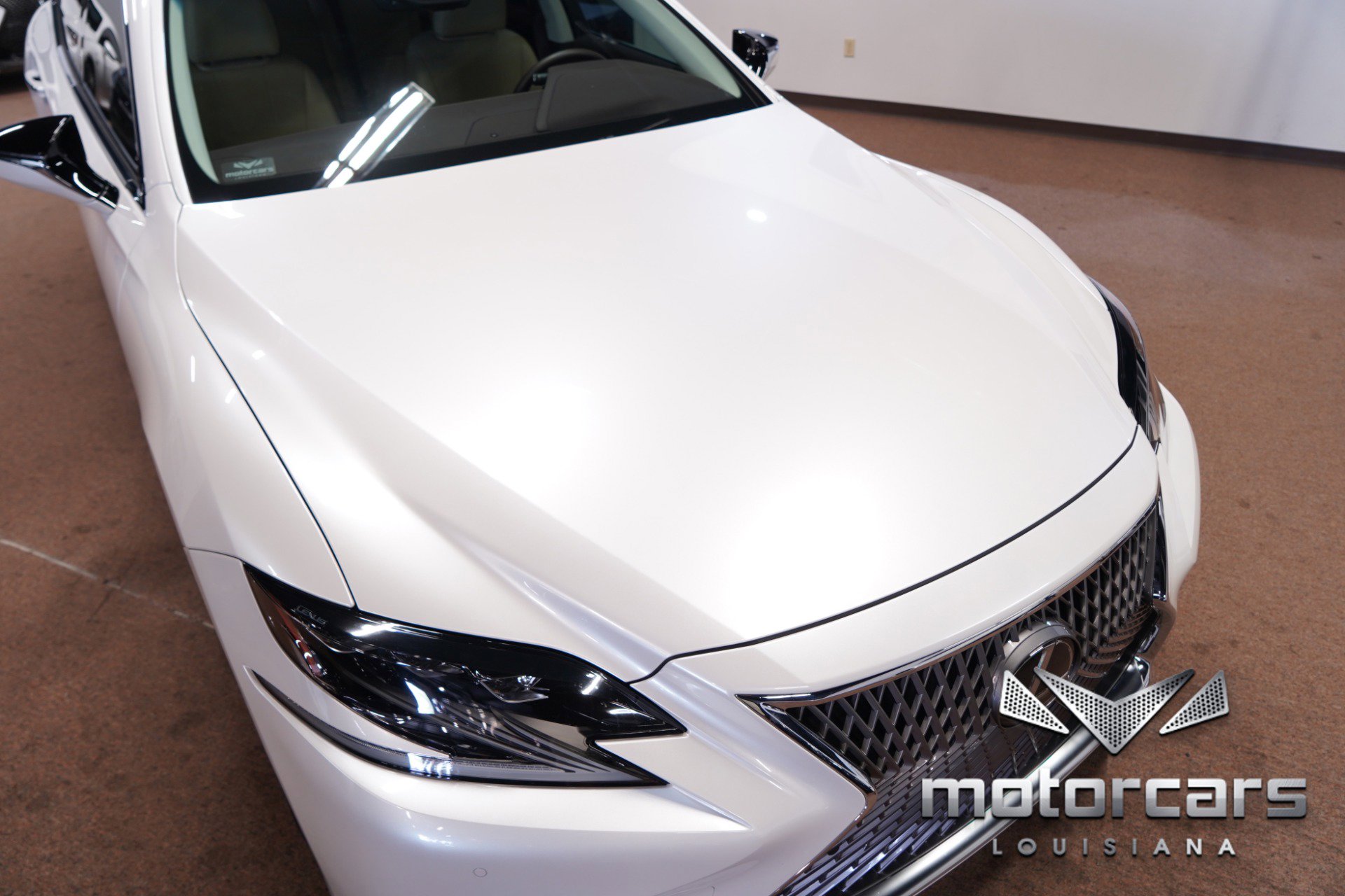 Used 2020 Lexus LS 500 w/ Accessory Package (Z2) RWD image 13