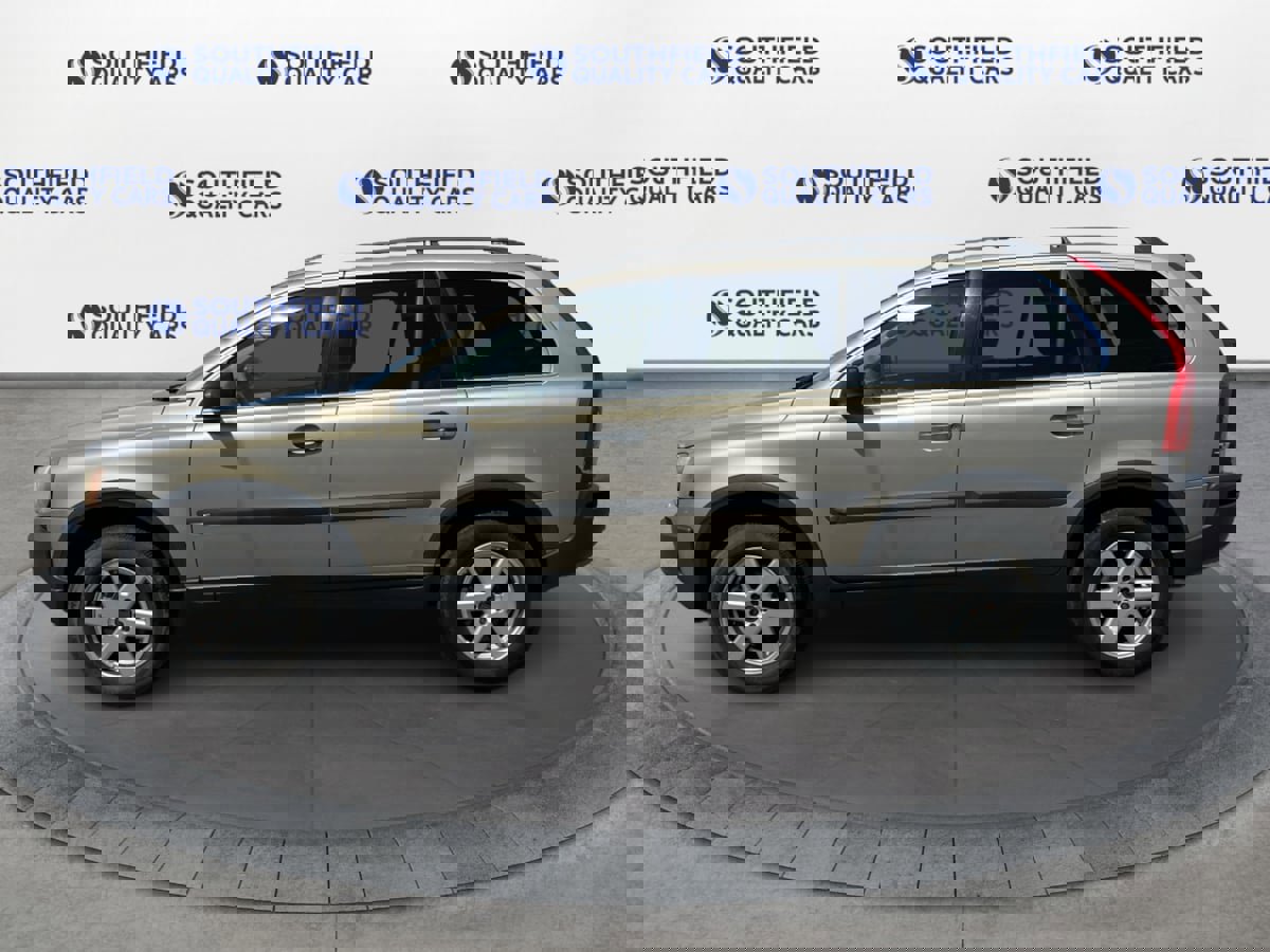 Used 2004 Volvo XC90 2.5T image 3