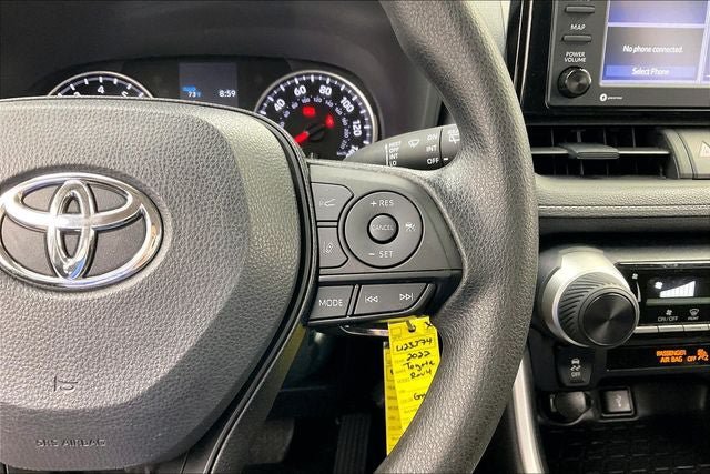 Used 2022 Toyota RAV4 LE AWD/4WD image 23