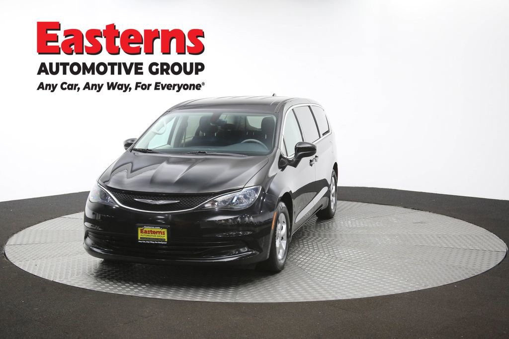 Used 2017 Chrysler Pacifica LX w/ Tire & Wheel Group FWD image 52