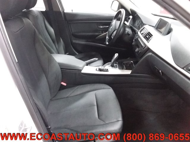 Used 2014 BMW 320i xDrive Sedan AWD/4WD image 14