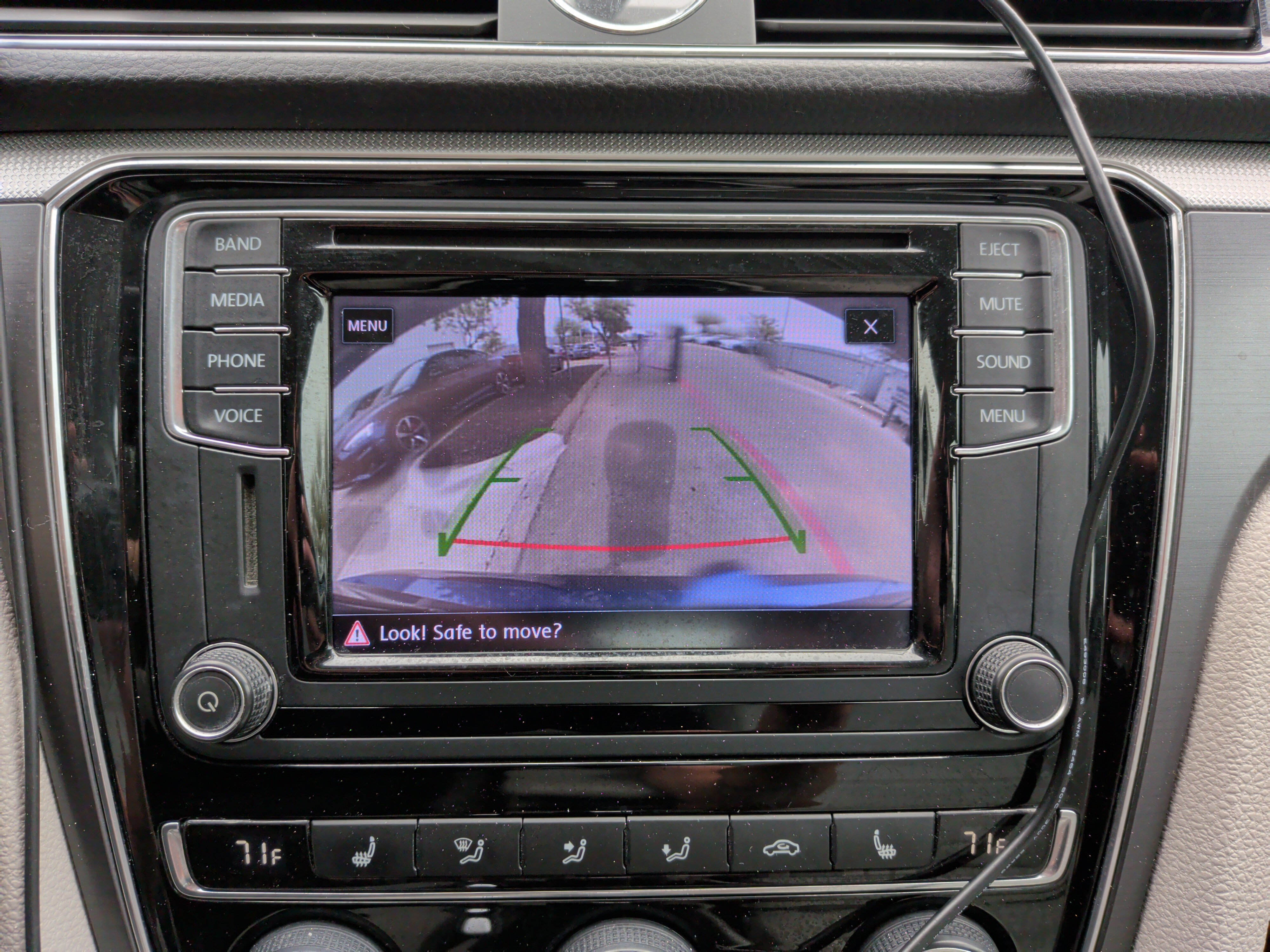 Used 2017 Volkswagen Passat 1.8T R-Line w/ R-Line Lighting Package image 24