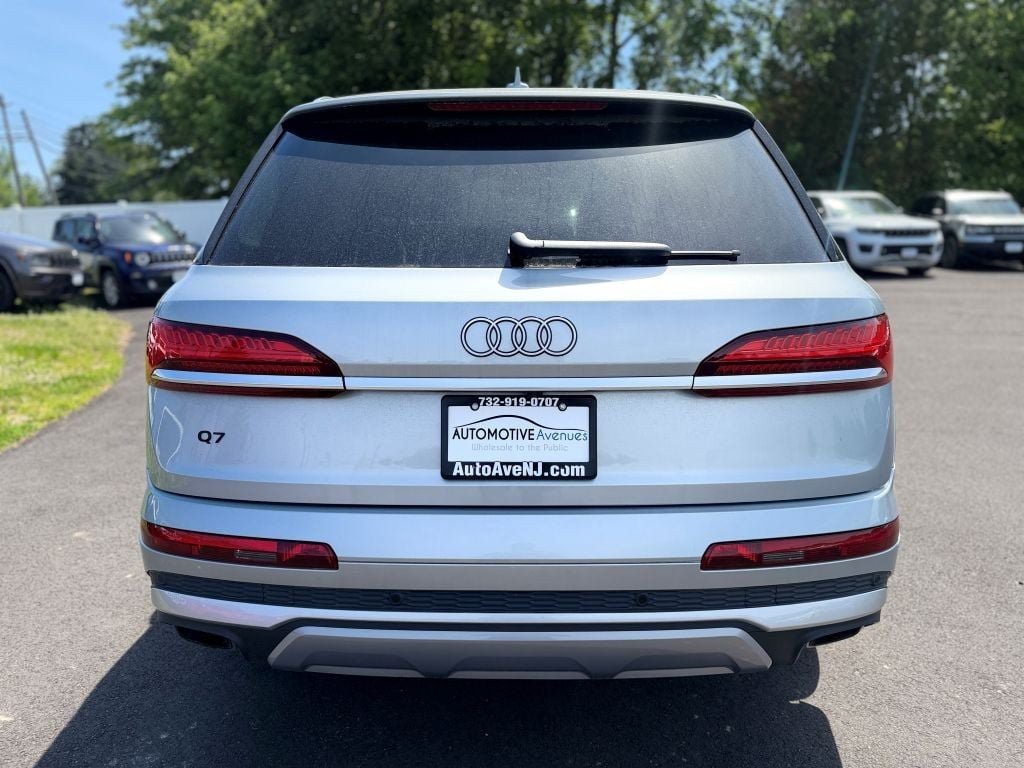 Used 2025 Audi Q7 3.0T Premium Plus AWD/4WD image 4
