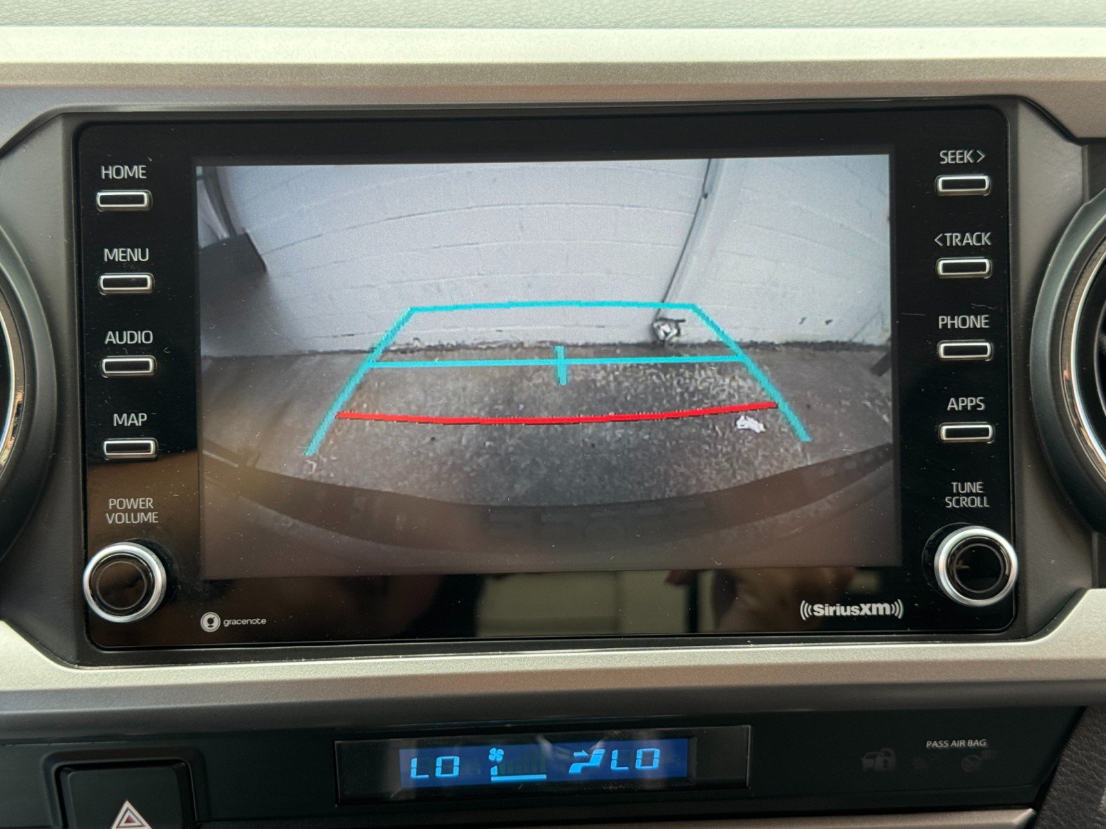 Used 2022 Toyota Tacoma SR5 RWD image 23
