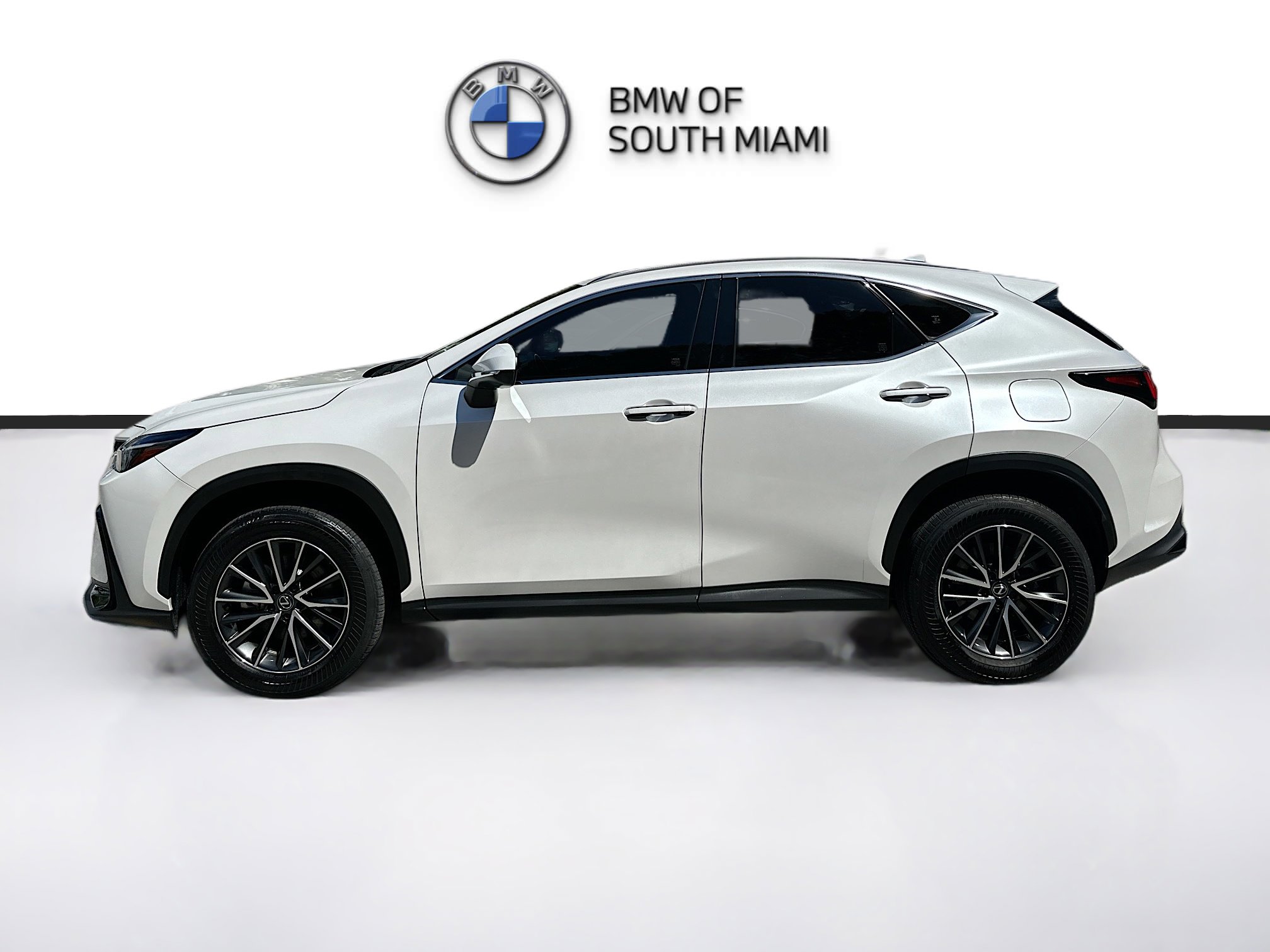 Used 2024 Lexus NX 350 AWD image 4