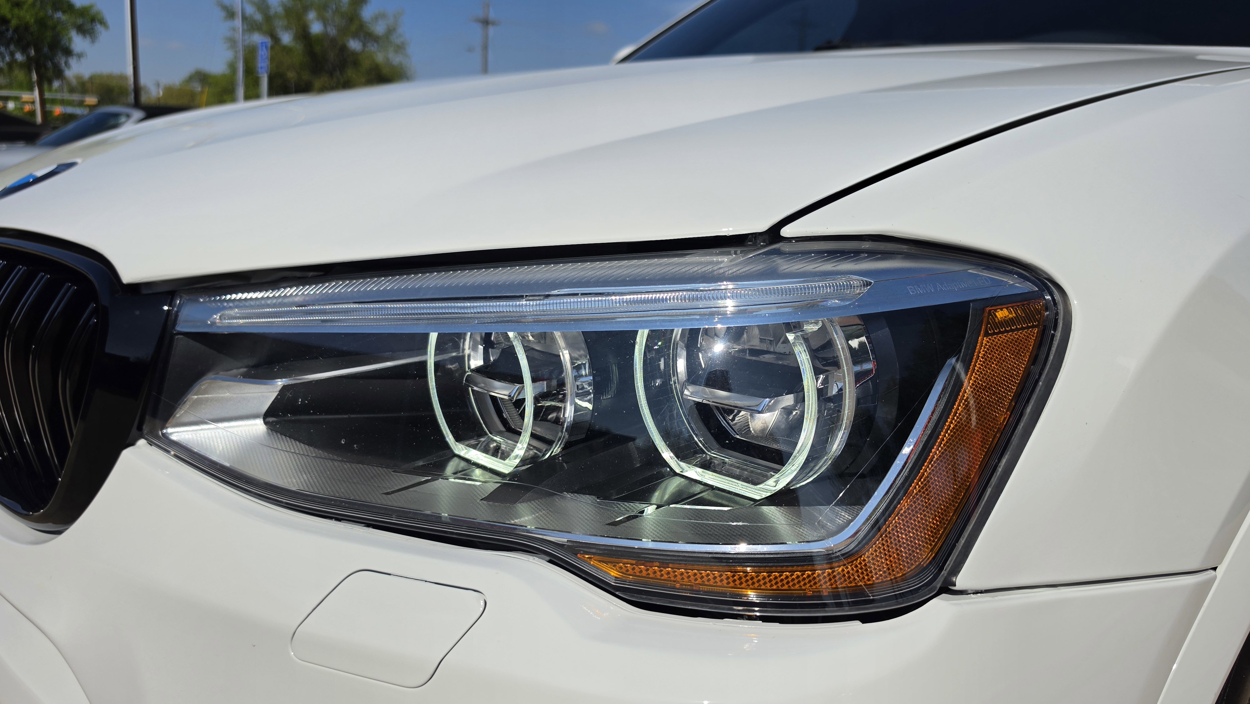 Used 2017 BMW X4 M40i image 11