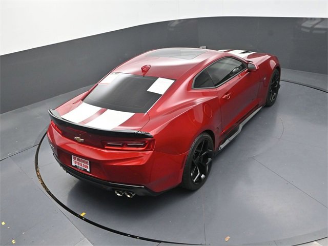 Used 2017 Chevrolet Camaro SS image 21