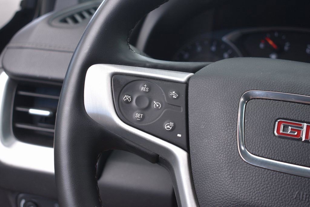 Used 2023 GMC Terrain SLT image 15