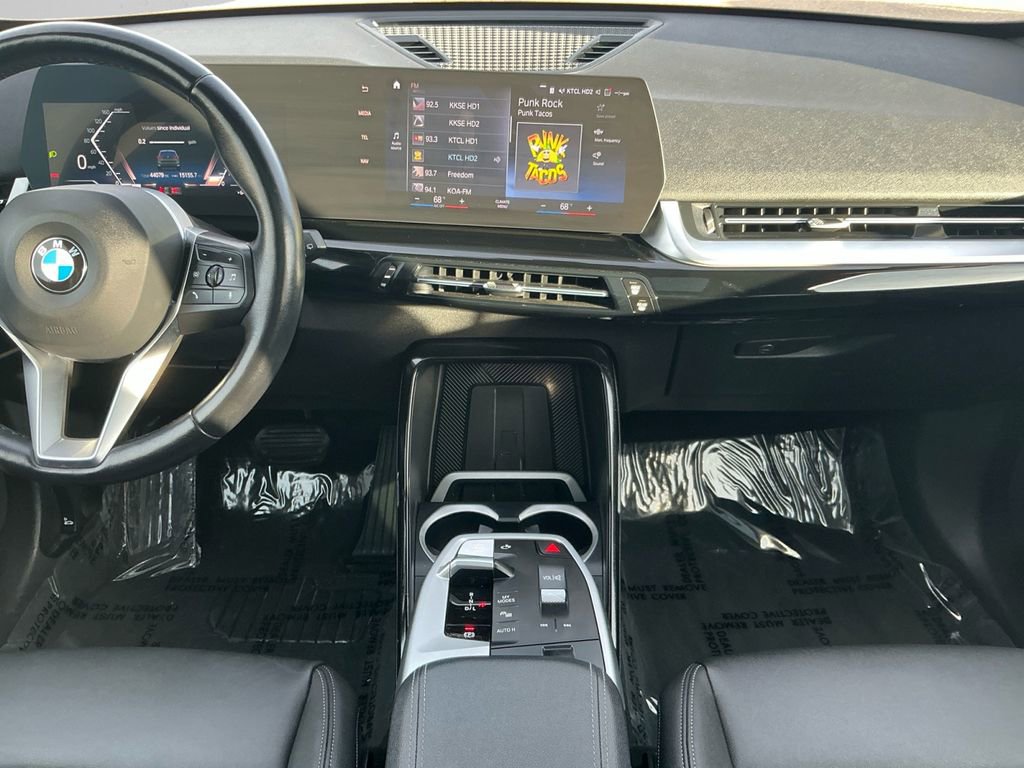Used 2023 BMW X1 xDrive28i image 10