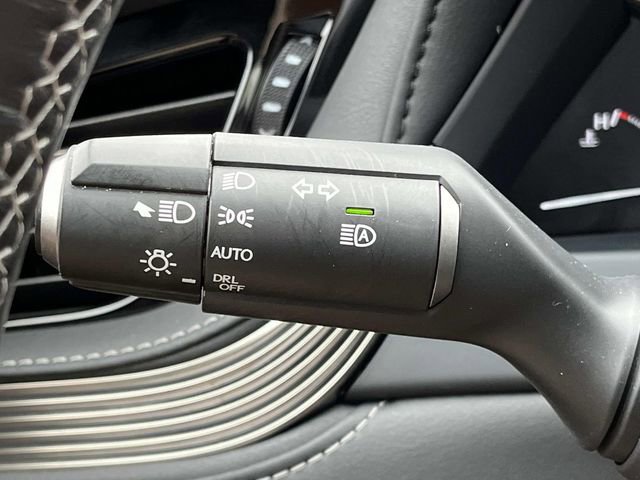 Used 2023 Lexus LS 500 w/ Accessory Package (Z2) image 41