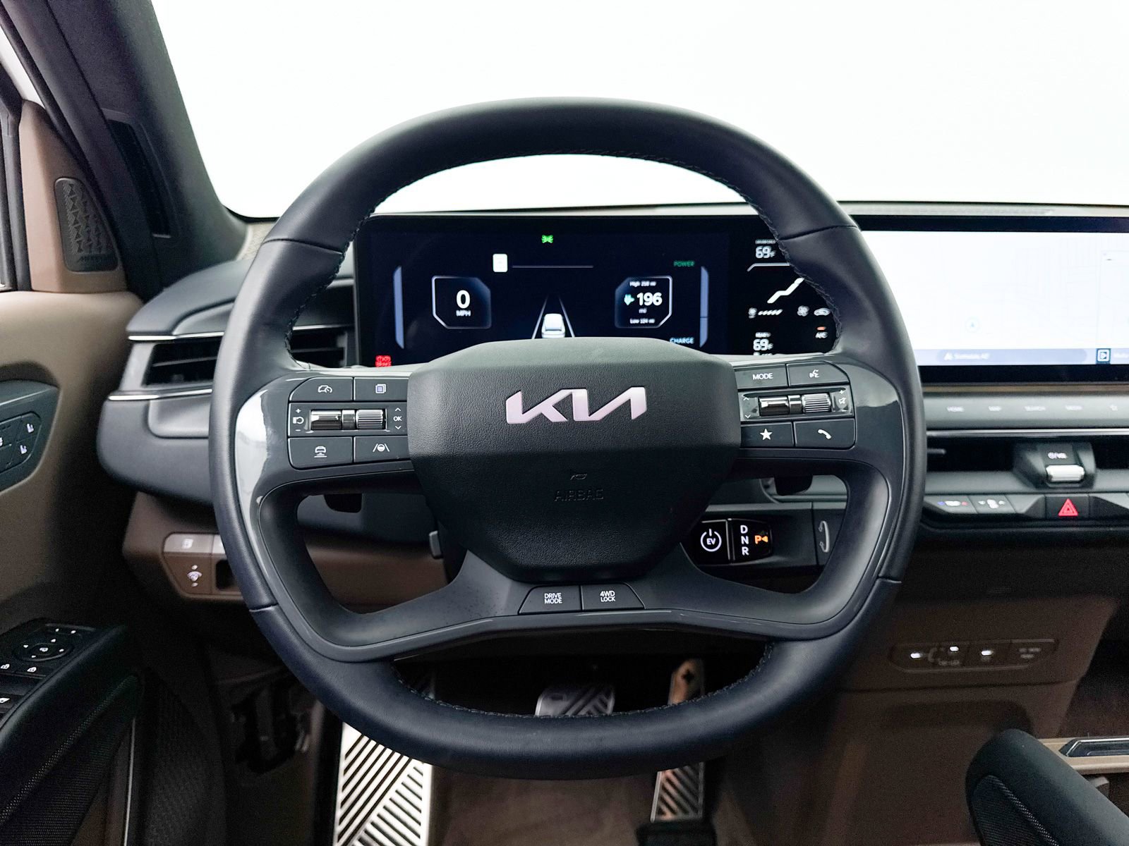 Used 2024 Kia EV9 GT-Line image 4